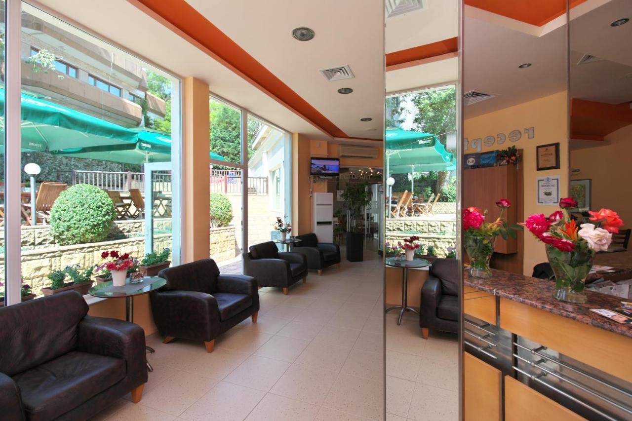 Benvita Hotel Golden Sands Eksteriør billede
