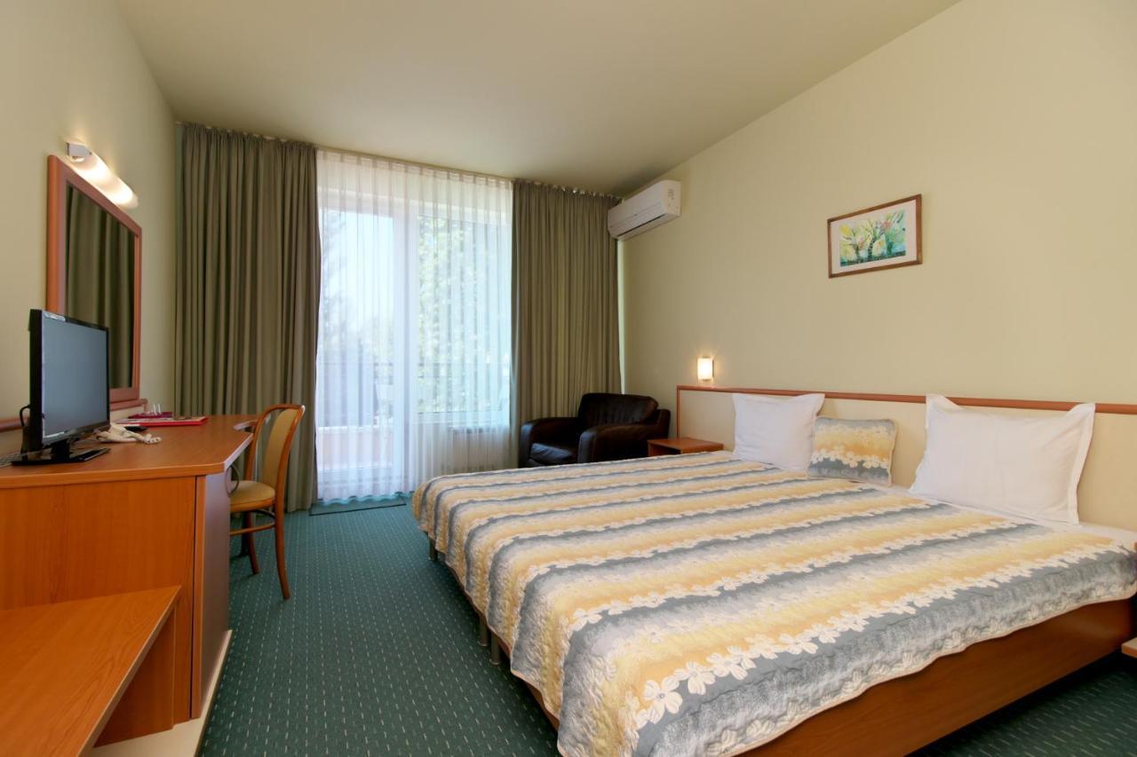 Benvita Hotel Golden Sands Eksteriør billede