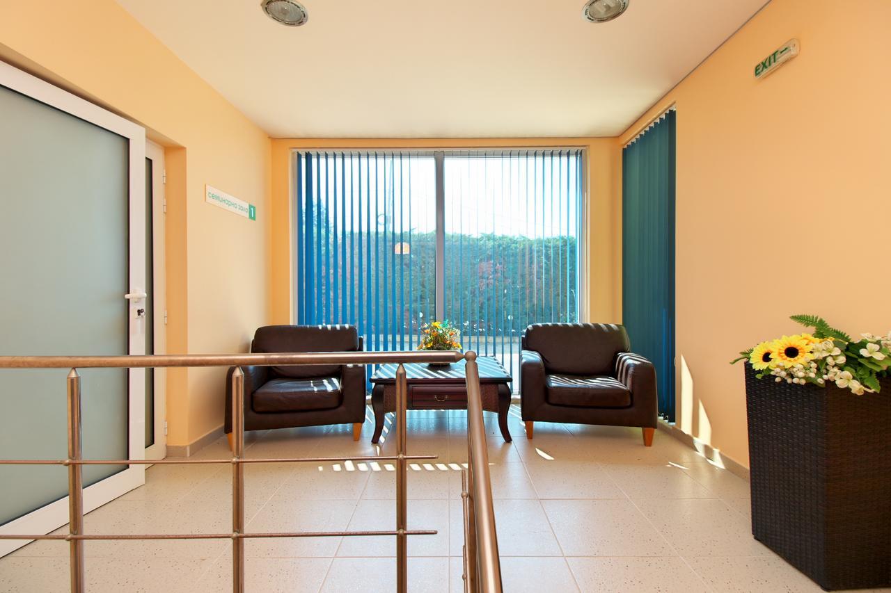 Benvita Hotel Golden Sands Eksteriør billede